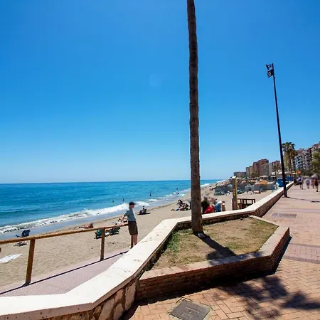 Apartamento Yate 4, Primera Linea De Playa. *